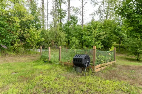 39 Bradford Circle Hillsborough NH 03244