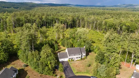 39 Bradford Circle Hillsborough NH 03244