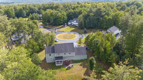 39 Bradford Circle Hillsborough NH 03244
