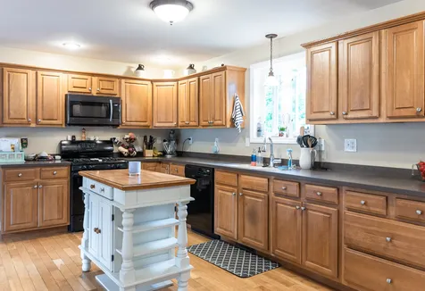 39 Bradford Circle Hillsborough NH 03244