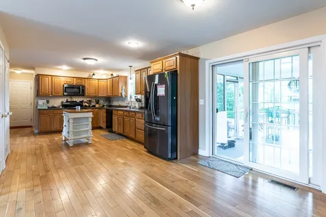 39 Bradford Circle Hillsborough NH 03244