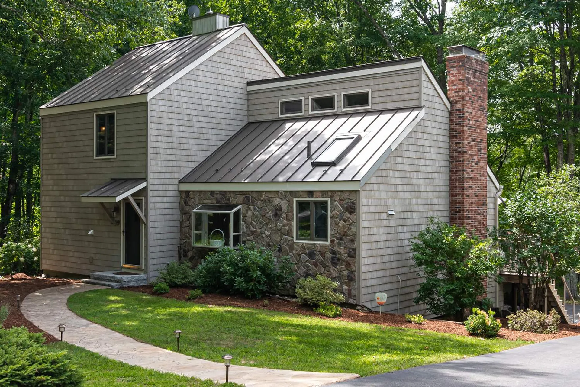 29 Four Seasons Lane Merrimack NH 03054