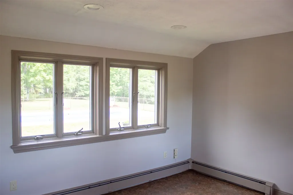 56 Bryant Road Belmont NH 03220
