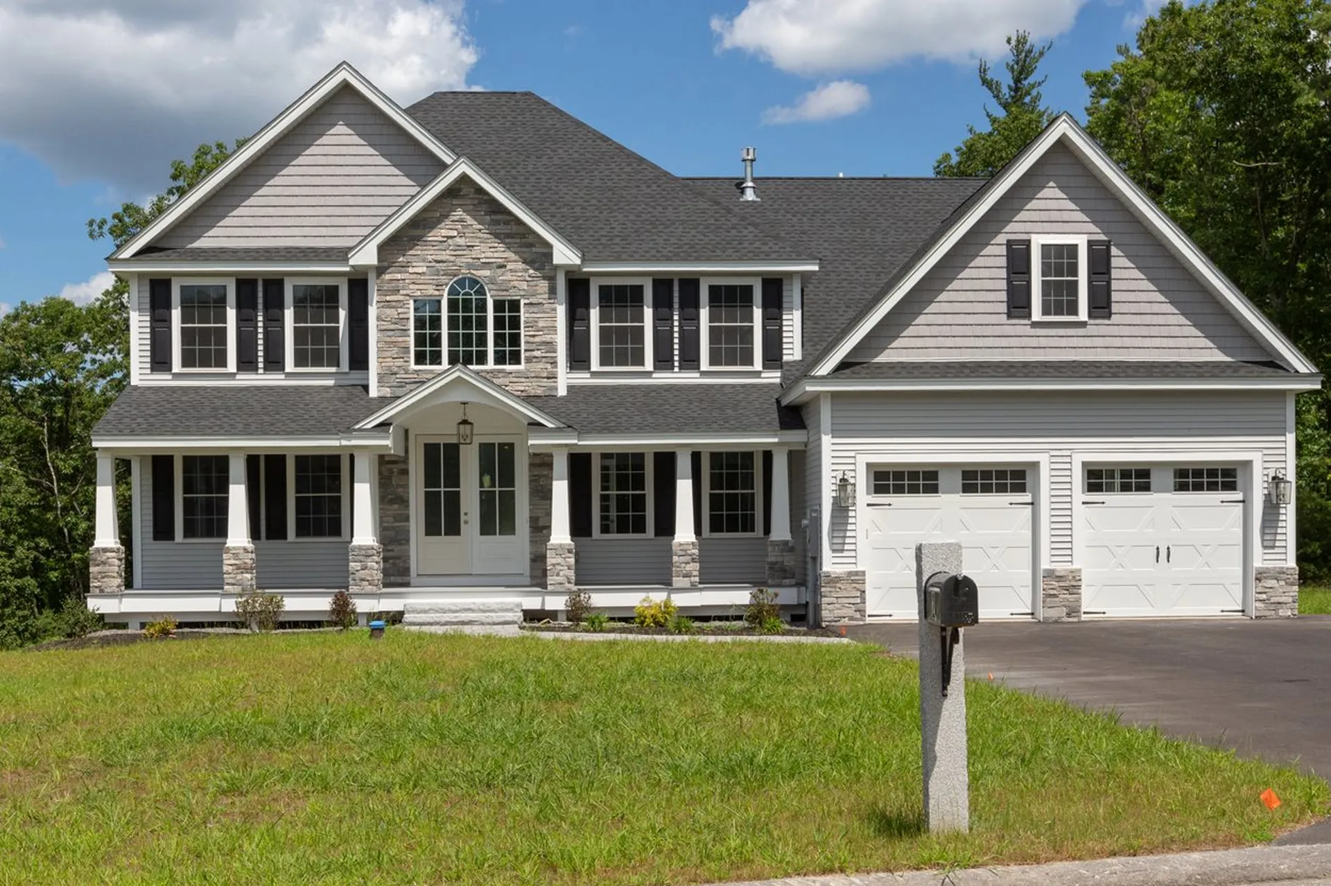 2 Ashton Park Road Windham NH 03087