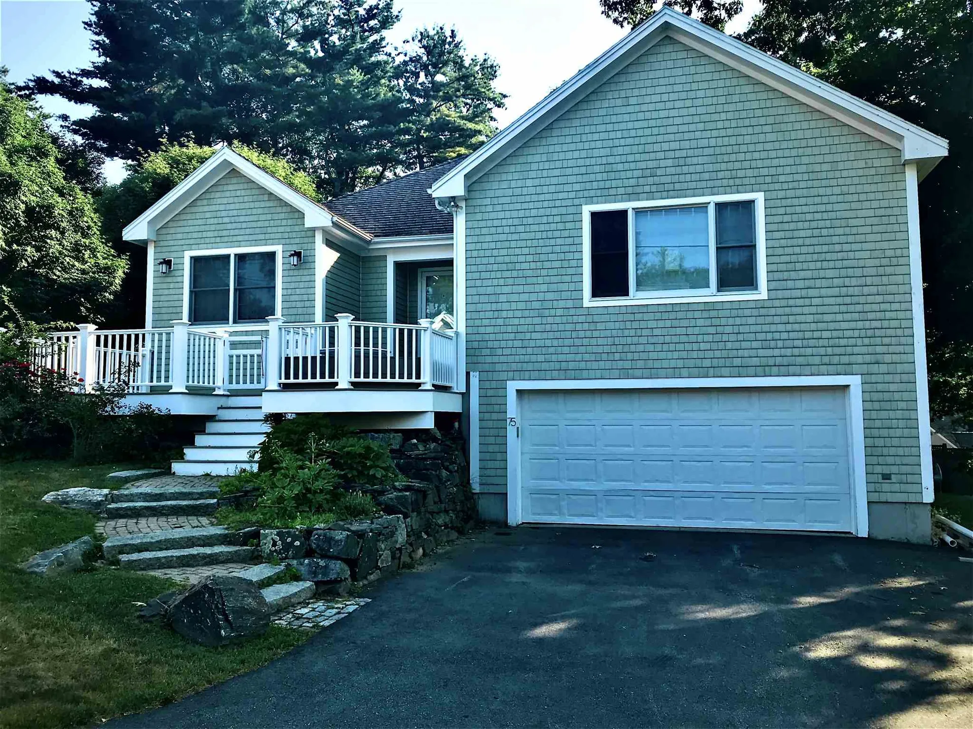 75 Spring Hill Road New Castle NH 03854
