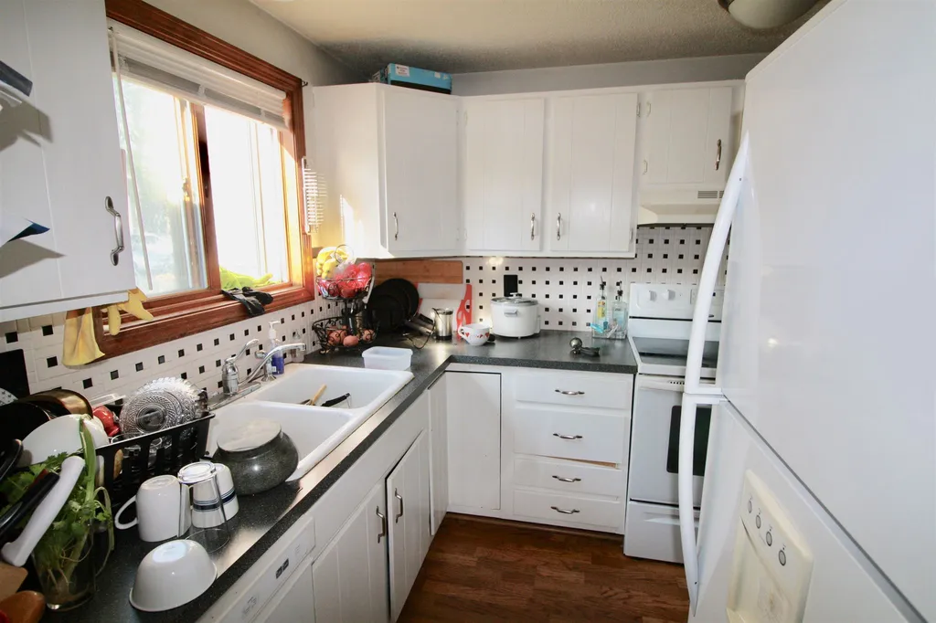 17 Burns Avenue Concord NH 03301