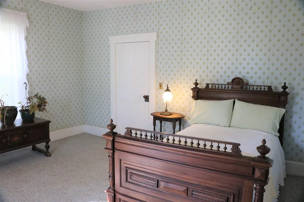 148 Otter Creek Highway New Haven VT 05472