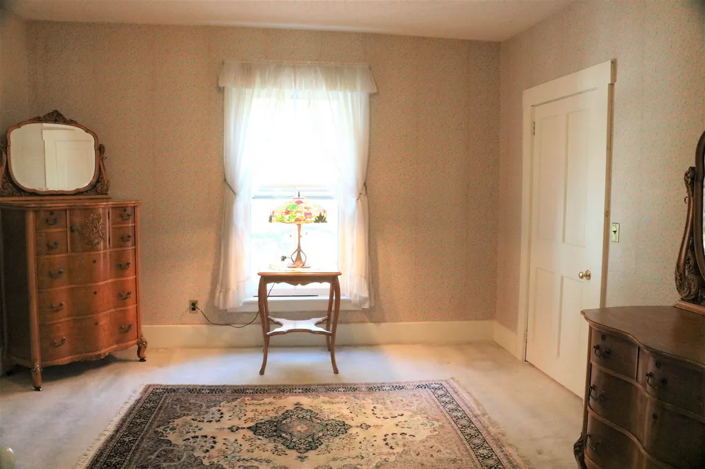 148 Otter Creek Highway New Haven VT 05472