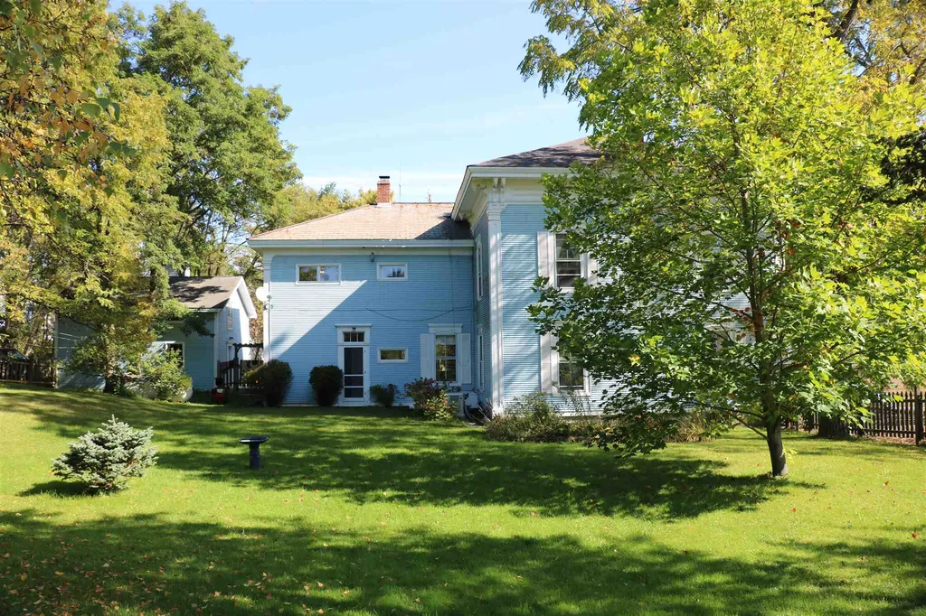 148 Otter Creek Highway New Haven VT 05472