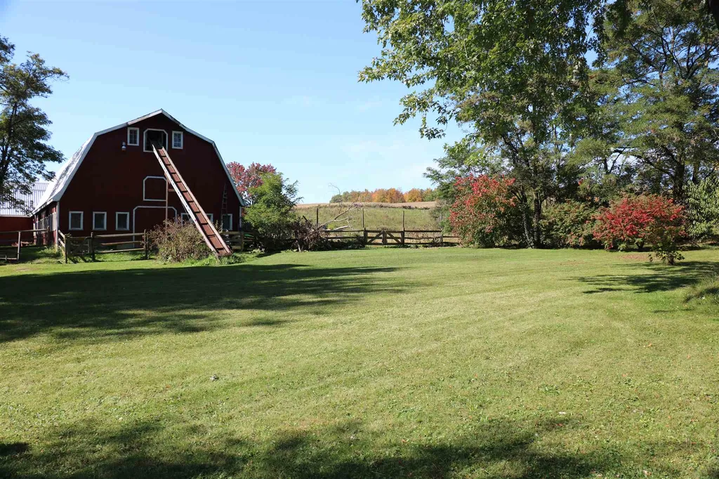 148 Otter Creek Highway New Haven VT 05472
