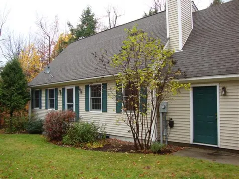 193 Birch Acres New London NH 03257