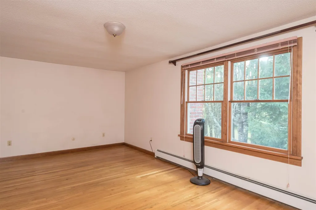 3 Ambler Way Durham NH 03824