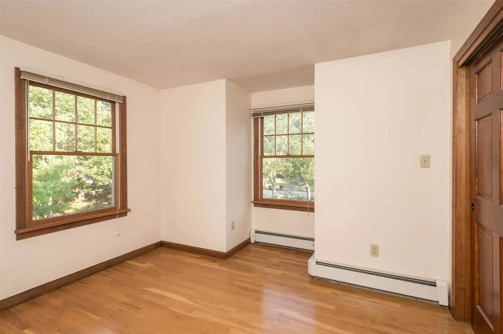 3 Ambler Way Durham NH 03824