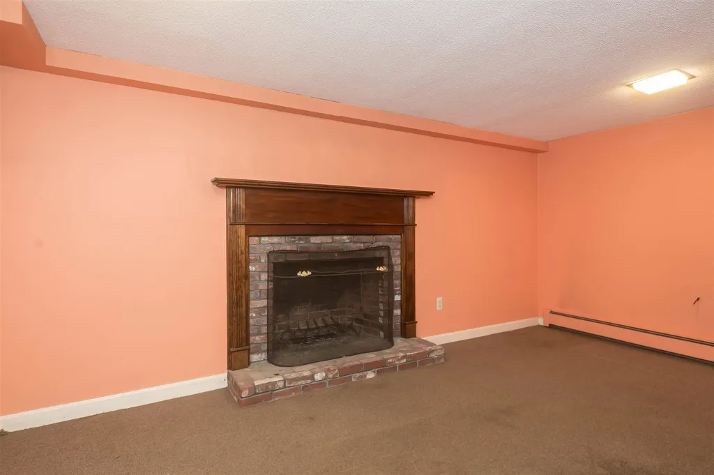 3 Ambler Way Durham NH 03824