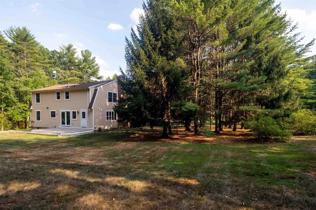 3 Ambler Way Durham NH 03824