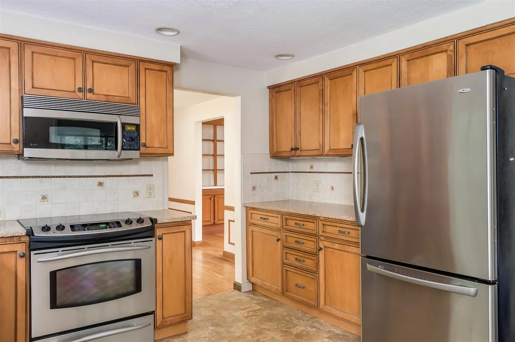 3 Ambler Way Durham NH 03824