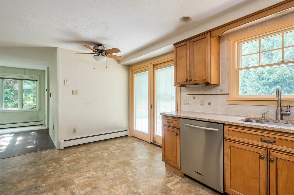 3 Ambler Way Durham NH 03824