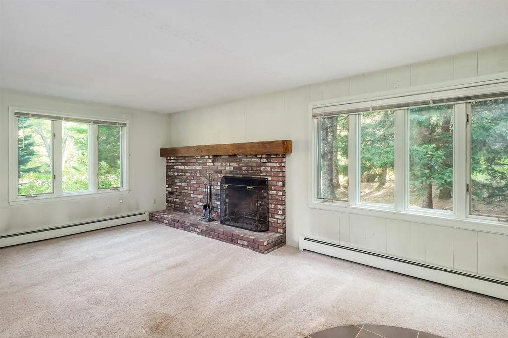 3 Ambler Way Durham NH 03824