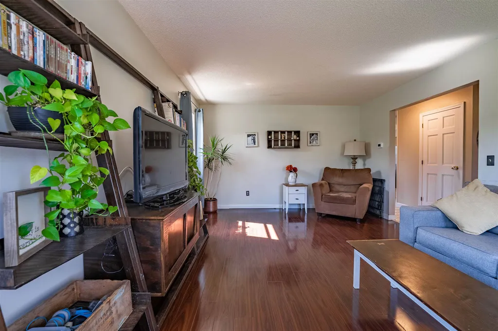 12 Ira Place Milton VT 05468