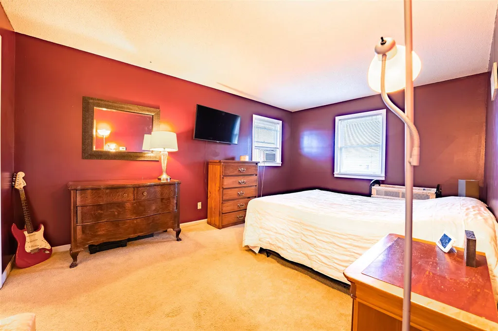12 Ira Place Milton VT 05468