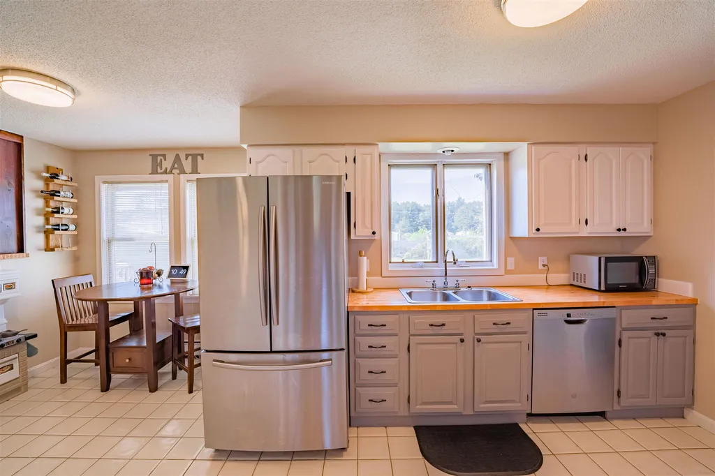 12 Ira Place Milton VT 05468