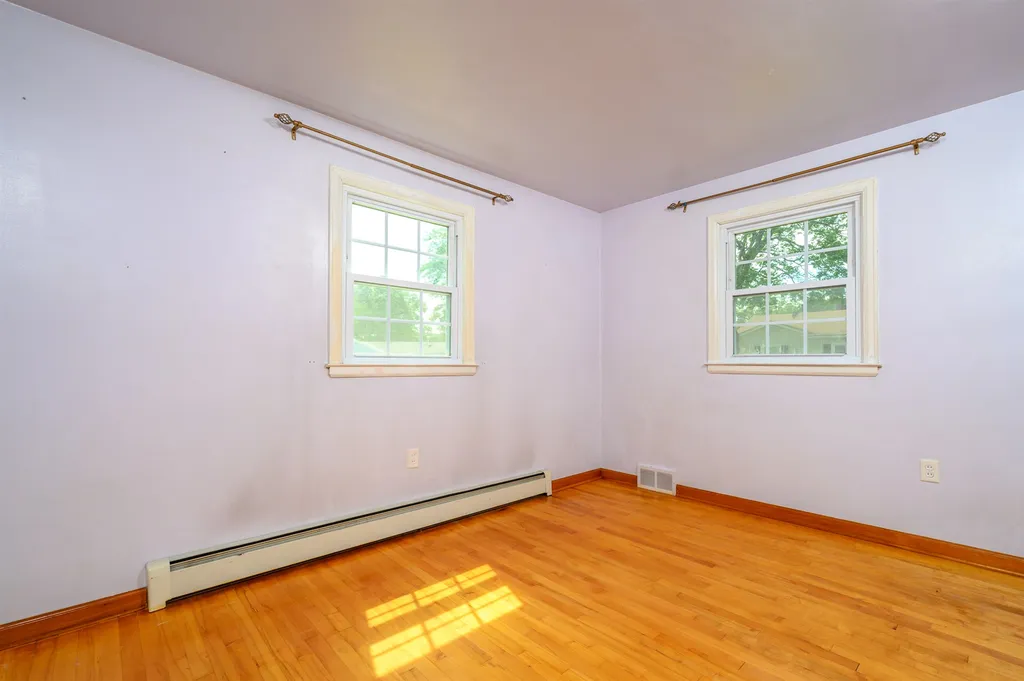 34 Edgemoor Drive Burlington VT 05408