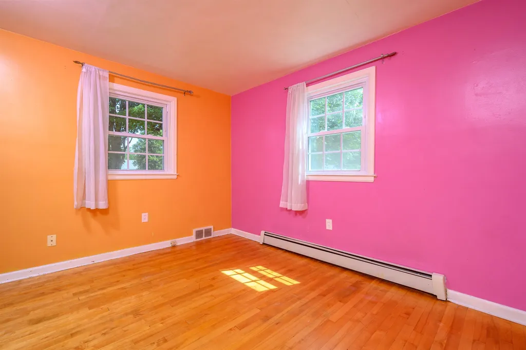 34 Edgemoor Drive Burlington VT 05408