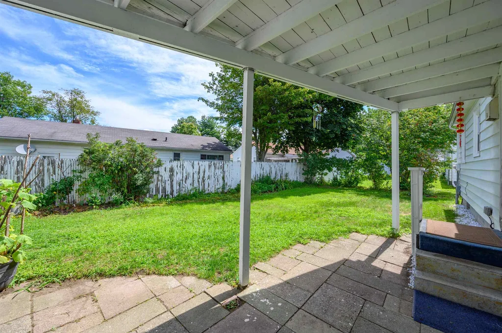 34 Edgemoor Drive Burlington VT 05408