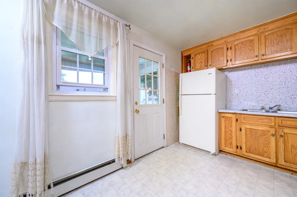 34 Edgemoor Drive Burlington VT 05408