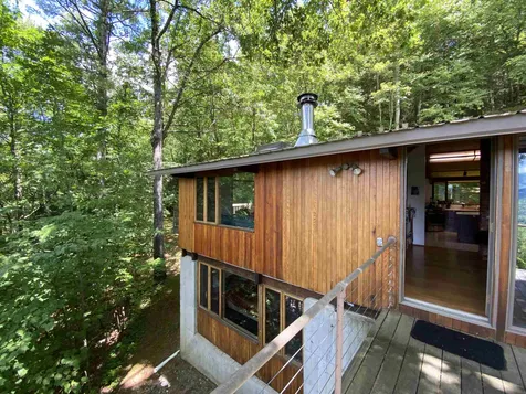 67 Jenny Lane Brattleboro VT 05301