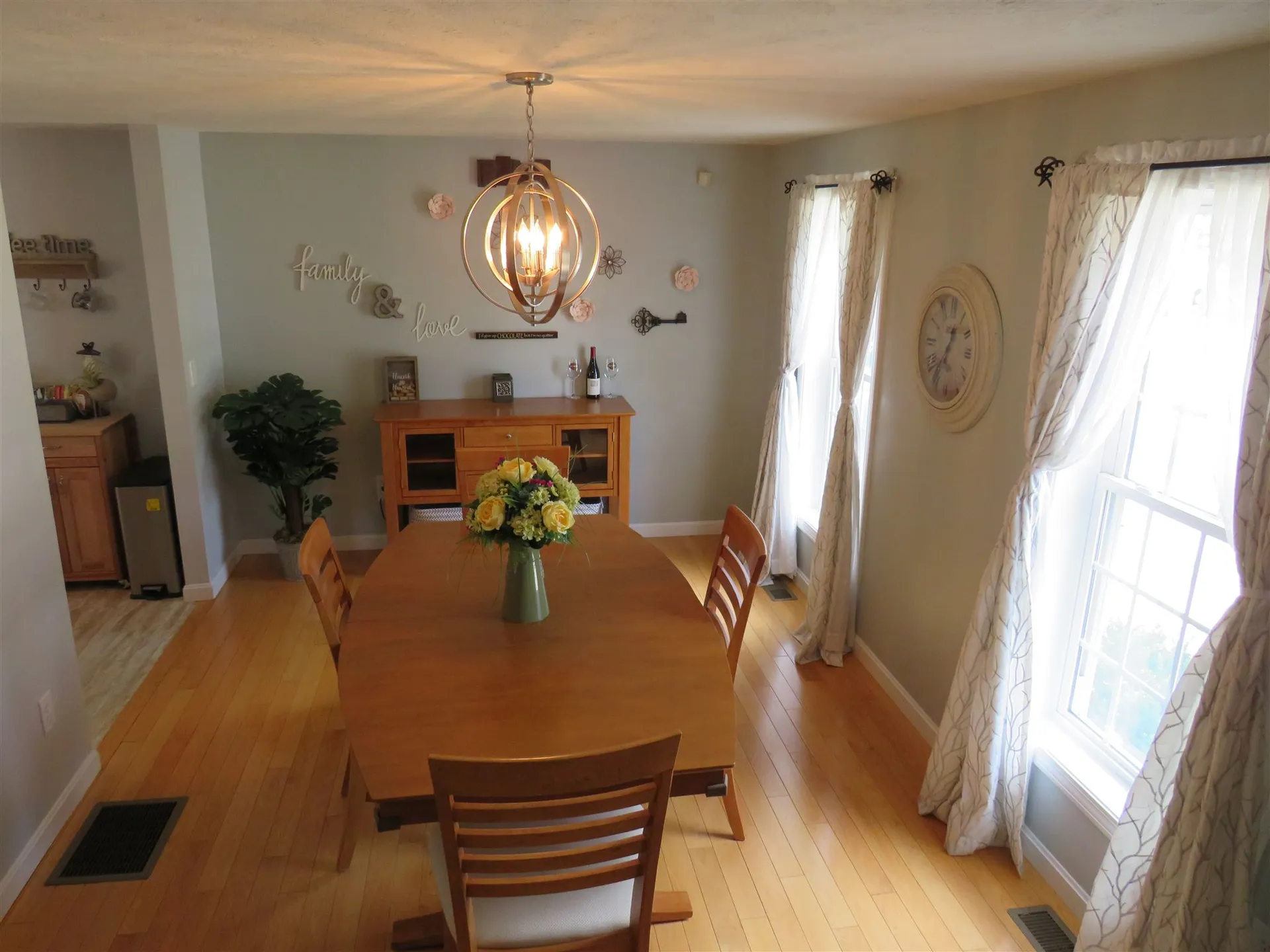 18 Independence Lane Manchester NH 03104-4790