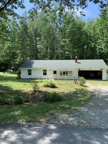 21 Hidden Pines Extension Richmond VT 05477