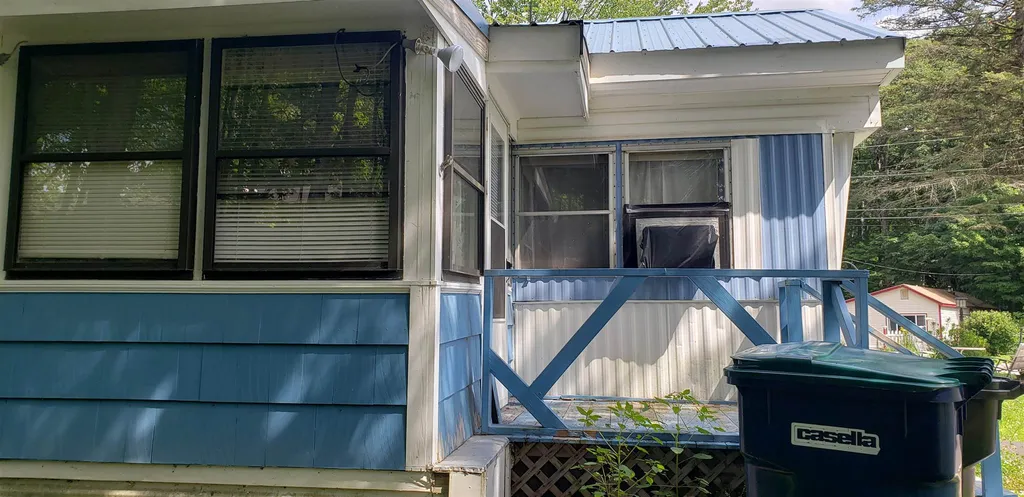 26 Quinn Street Tilton NH 03276