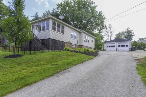 39 Florence Street Manchester NH 03104