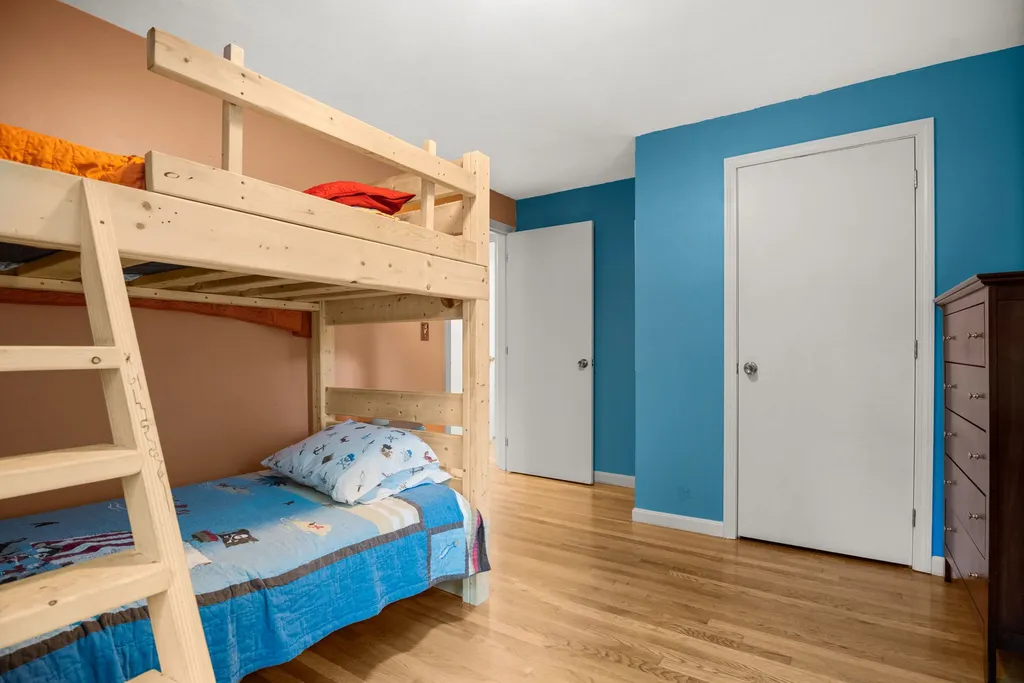 12 Tanglewood Drive Newton NH 03858