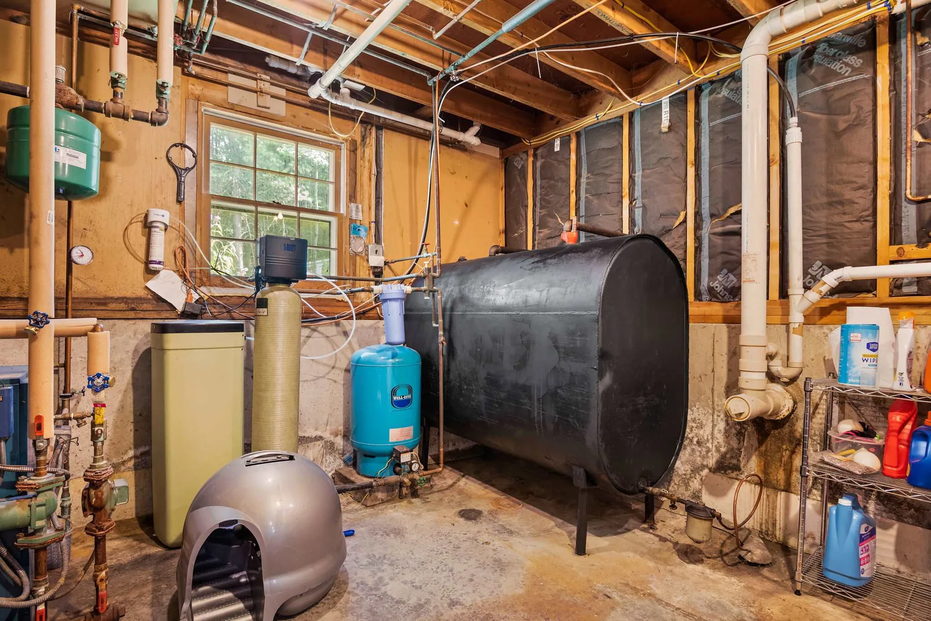 12 Tanglewood Drive Newton NH 03858
