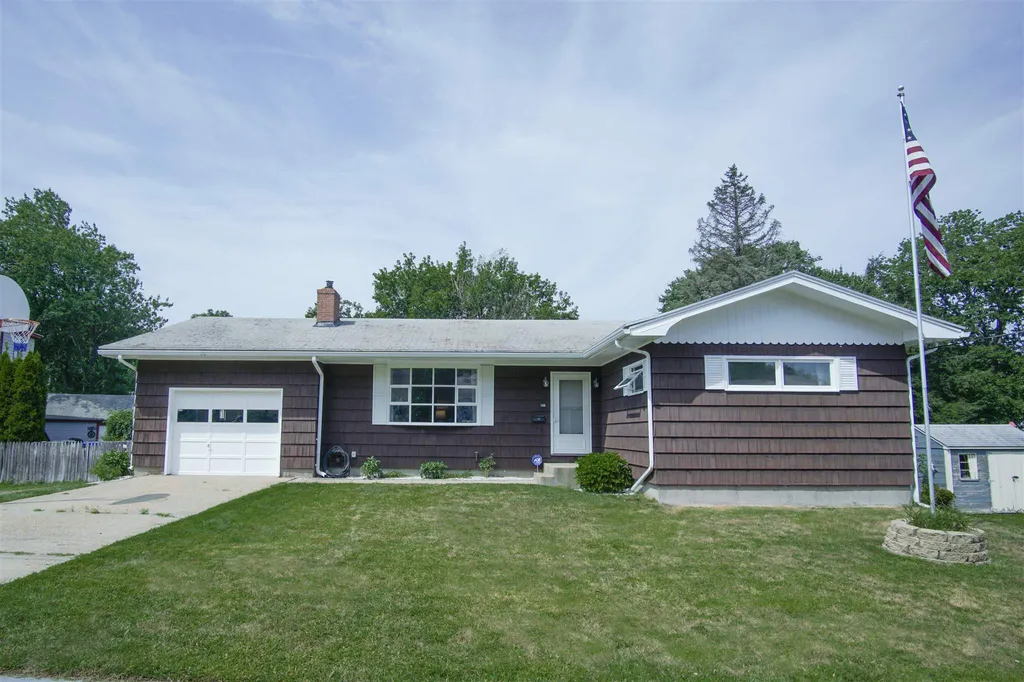 144 Cushing Avenue Manchester NH 03109