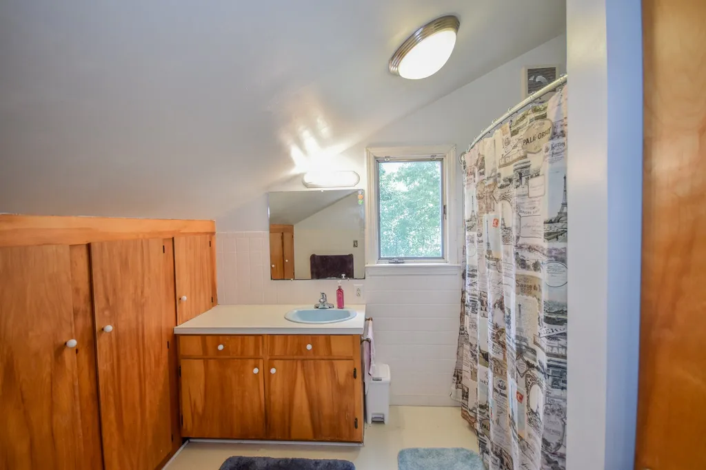 581 Tolend Road Dover NH 03820