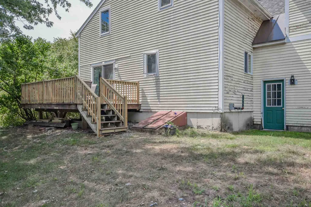 581 Tolend Road Dover NH 03820