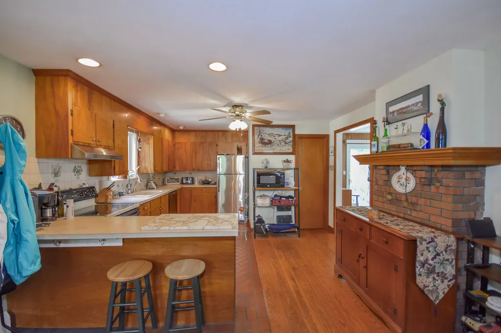 581 Tolend Road Dover NH 03820
