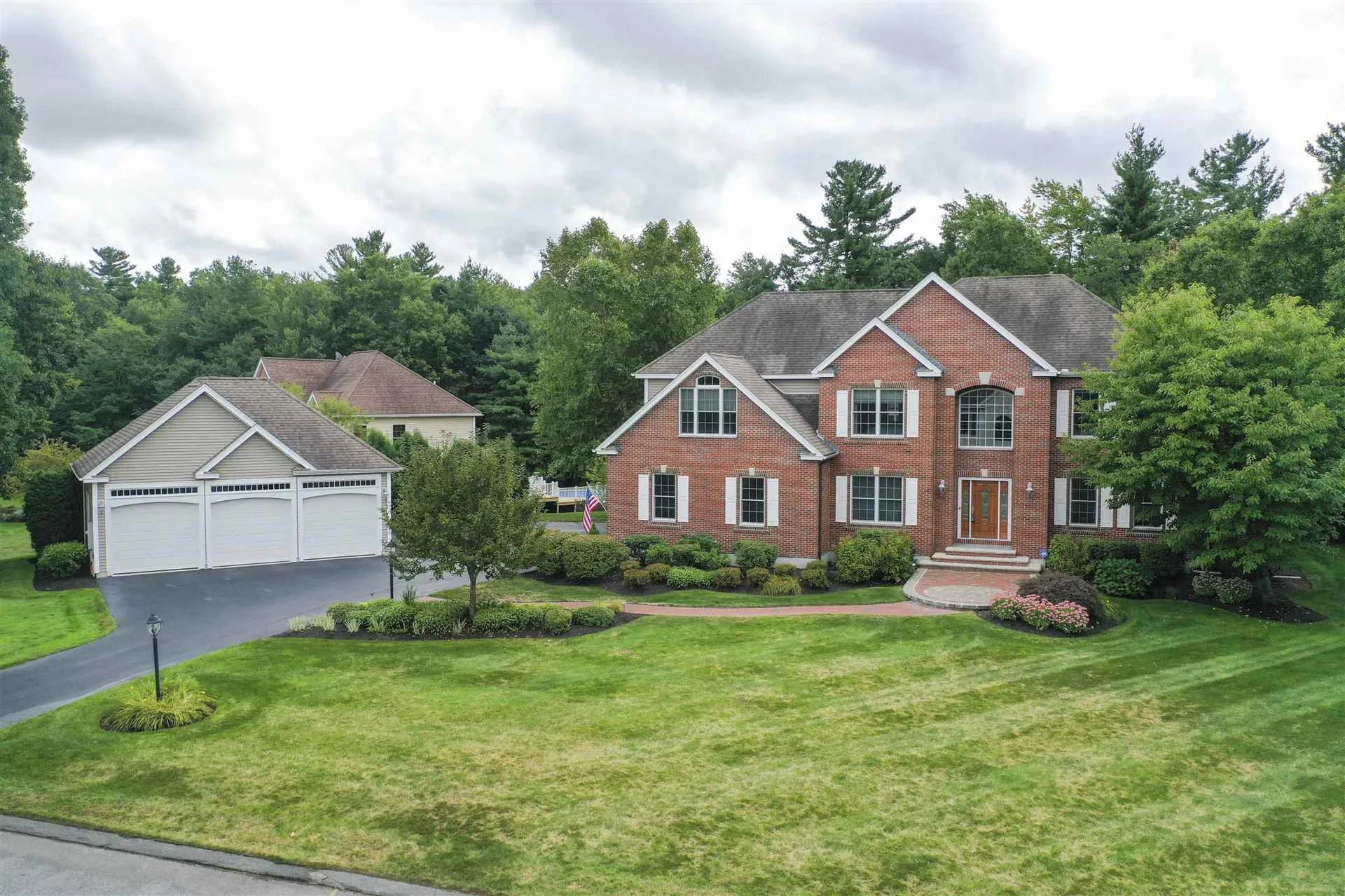 64 Heather Lee Lane Pelham NH 03076