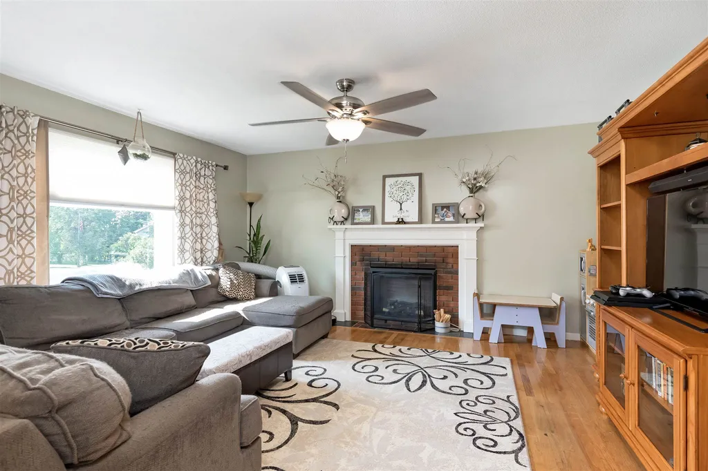 10 Doris Drive Milton VT 05468