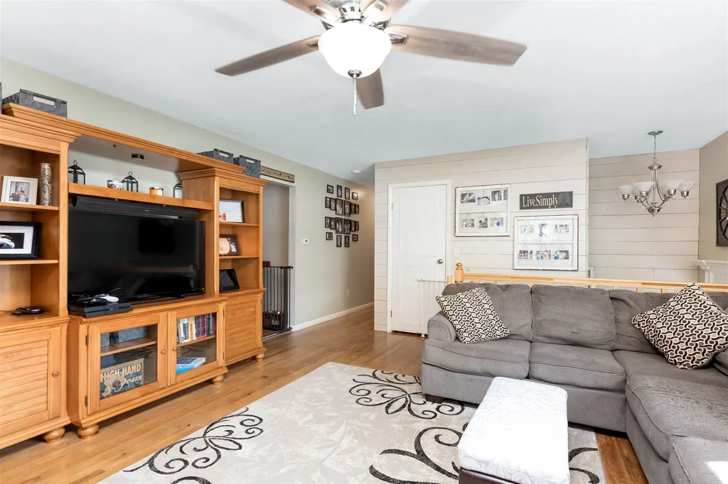 10 Doris Drive Milton VT 05468