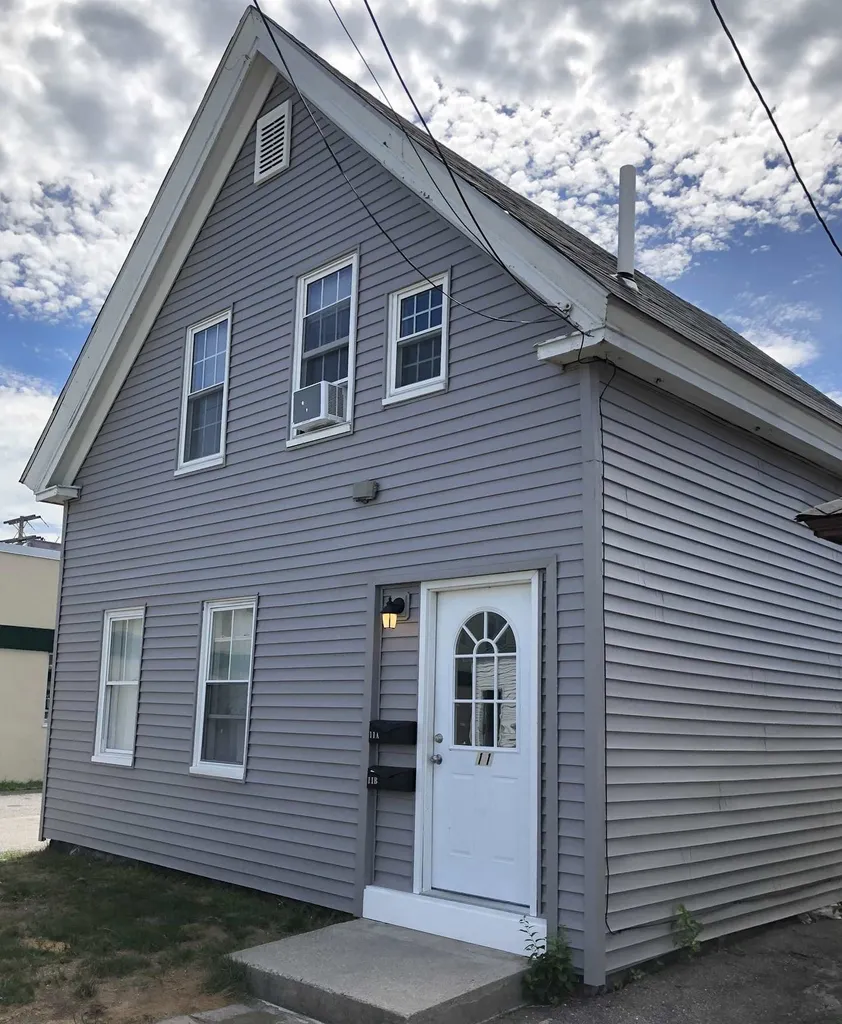 11 John Street Nashua NH 03060