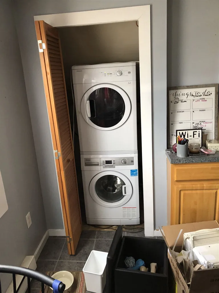 11 John Street Nashua NH 03060