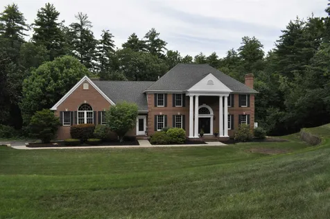47 Oak Drive Bedford NH 03110