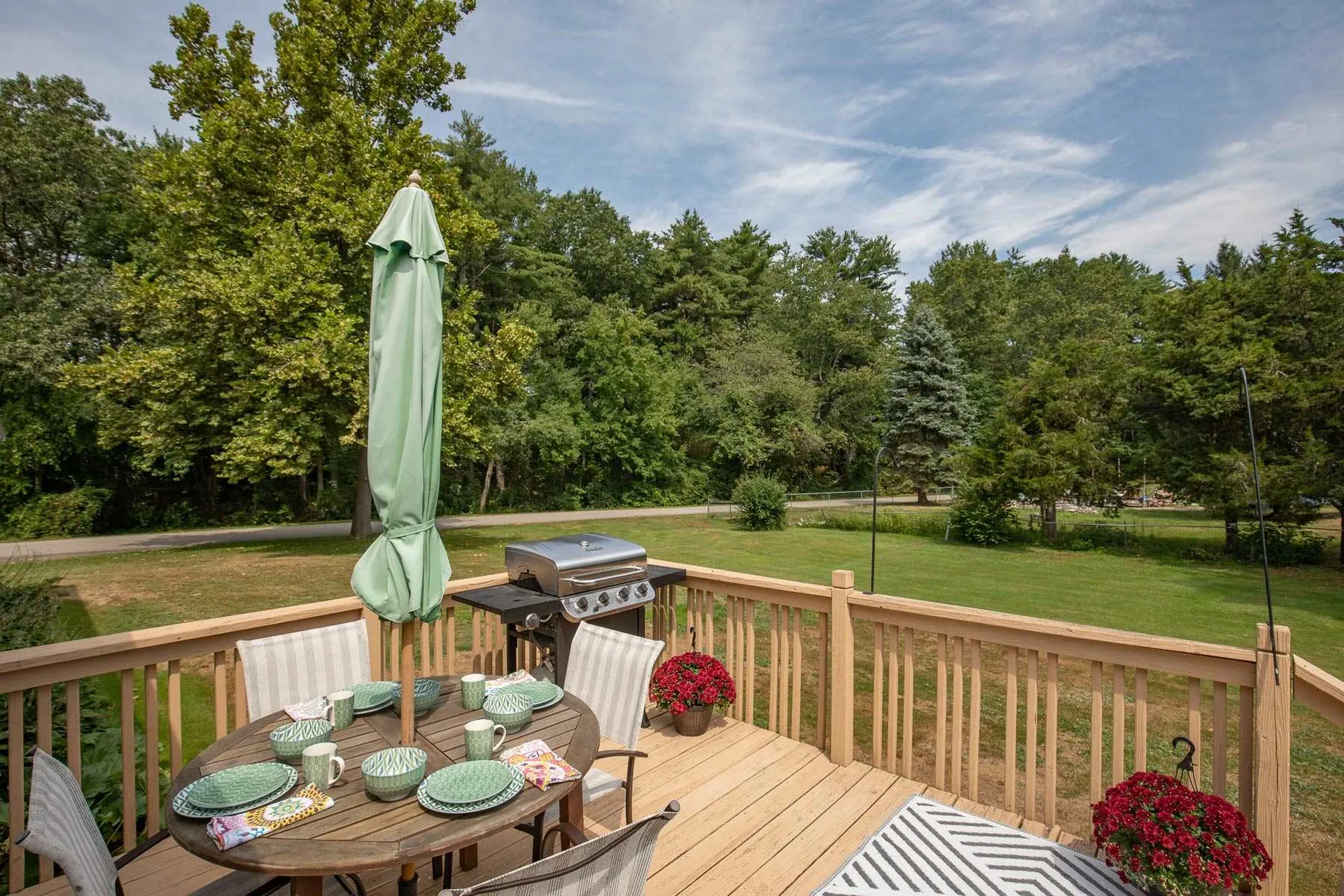 11 Woodlawn Avenue Hampton Falls NH 03844-2124