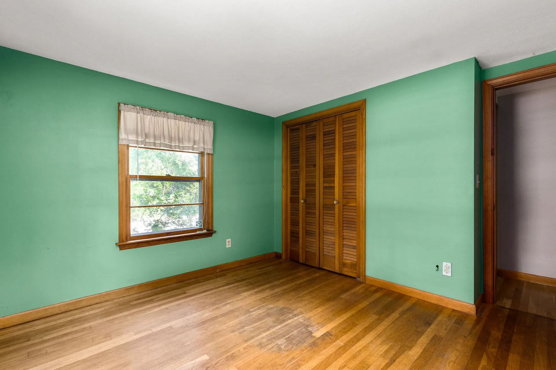 11 Woodlawn Avenue Hampton Falls NH 03844-2124