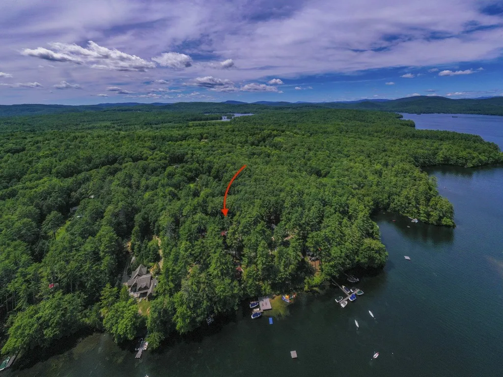 40 Westwind Shores Road Holderness NH 03245