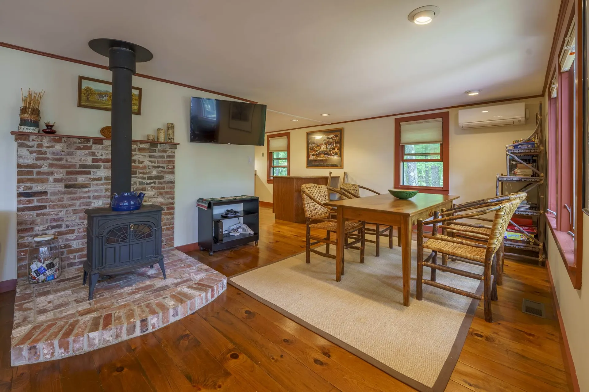 40 Westwind Shores Road Holderness NH 03245